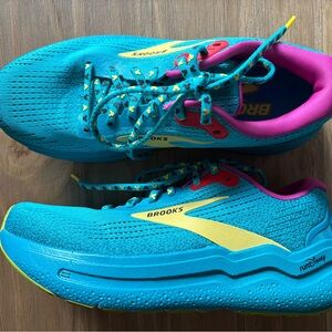 Run Disney Brooks Ghost Max 2, women’s 9.5